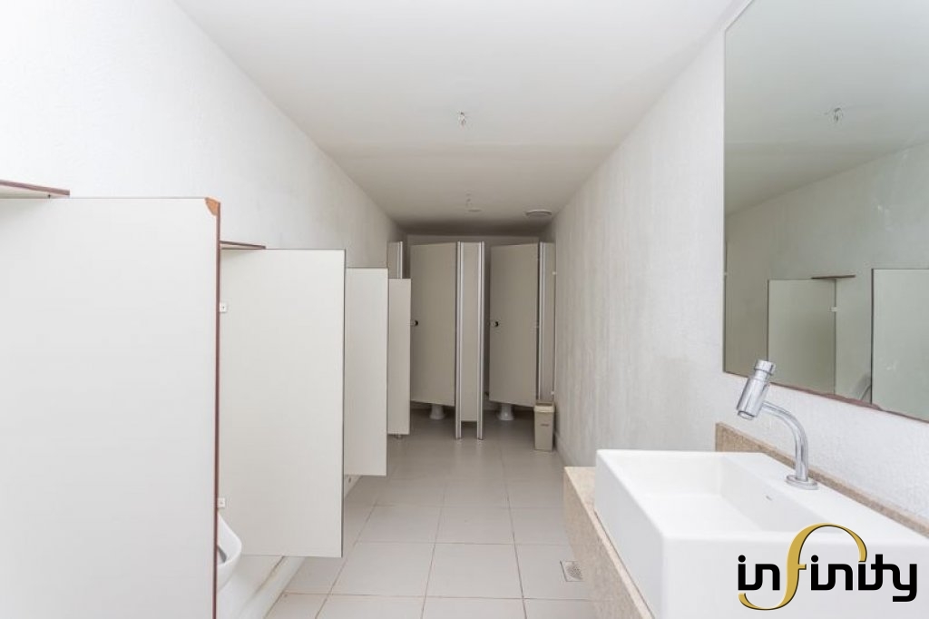 Infinity Investimentos Imobiliários Loja na Av. Wenceslau Escobar