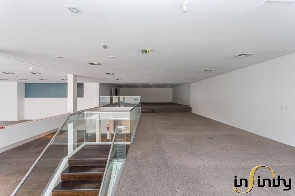 Infinity Investimentos Imobiliários Loja na Av. Wenceslau Escobar